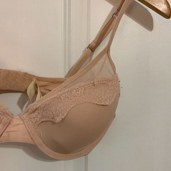 Jessica Simpson Tan Nude Lace Trim Underwire Bra Size 34C - Picture 3 of 7